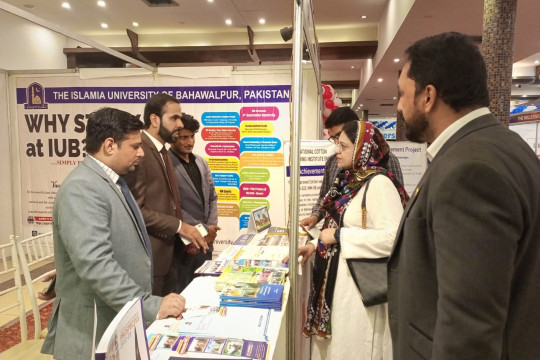 The IUB team is participating in the daily Jang Education Expo in Faisalabad to promote the IUB admission campaign