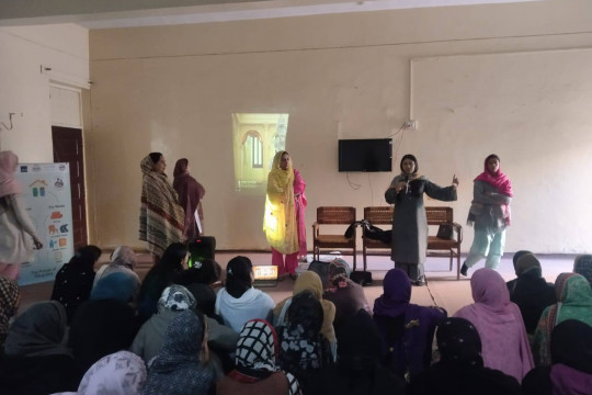 The Government Waste Management Department conducted the training session in the IUB girls' hostels.