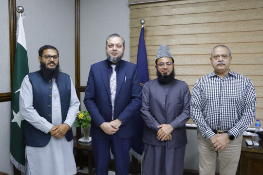 The Special Representative of Saudi Embassy, Dr. Hafiz Masood Abdul Rashid Azhar met with VC Prof. Dr. Muhammad Kamran