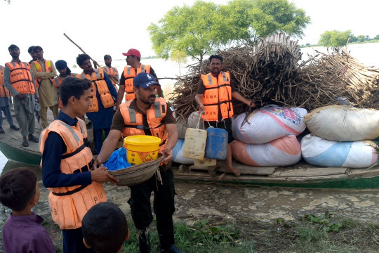 Teams from the Islamia University of Bahawalpur have been actively involved in relief efforts in Flood affected Areas.