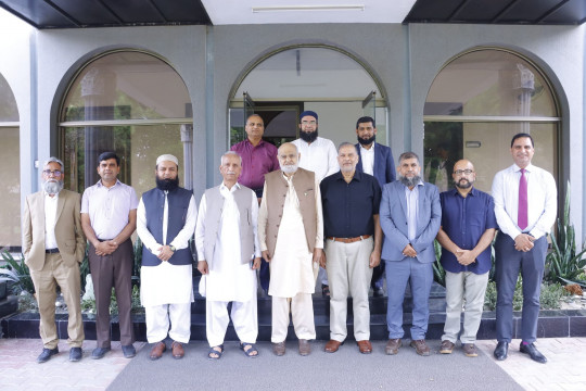 Accreditation and Evaluation (A&E) Committee of PVMC Visits the Islamia University of Bahawalpur