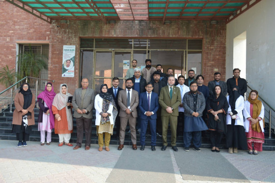 Inauguration ceremony of Qarshi Foundation at the IBMAS, IUB