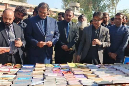 "Sutlej Book Fair" was organized at IUB Bahawalnagar campus