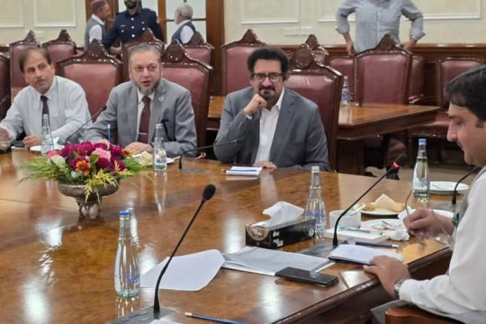 VC IUB attended a meeting at New Punjab Assembly Building, Lahore