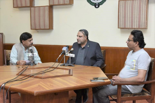 Vice Chancellor of the Islamia University of Bahawalpur is giving an interview in Radio Pakistan Bahawalpur