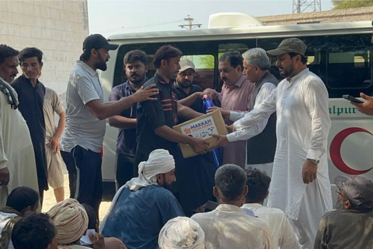 In Jalalpur Pirwala Tehsil, relief supplies were distributed by the IUB Flood Relief Cell.