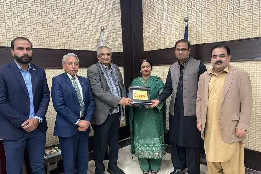 Renowned journalist and intellectual Mr. Sohail Warraich visited the Islamia University of Bahawalpur.