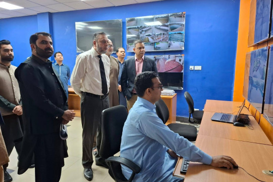 Prof. Dr. Muhammad Kamran, Vice Chancellor, paid a visit to the Directorate of IT at the Baghdad-ul-Jadeed Campus.