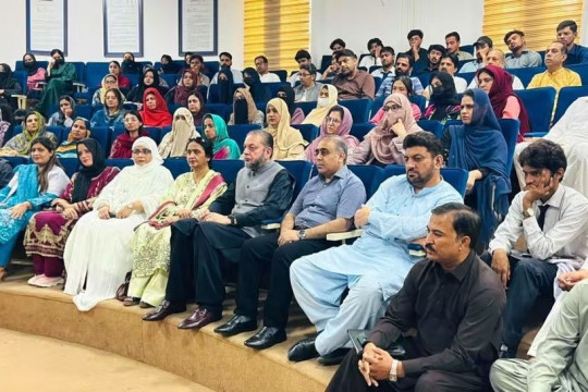 SDGs Collaboration Center IUB organized a Session on Self Awareness