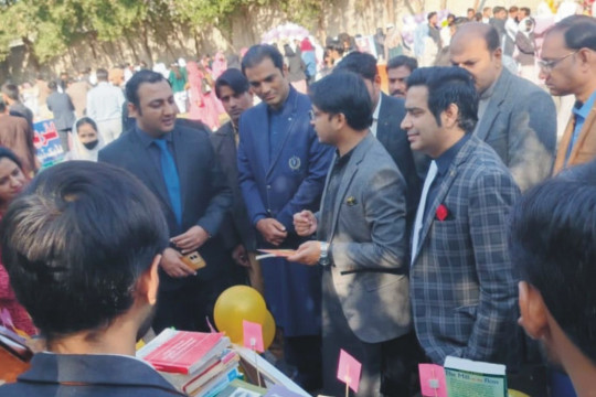 A book exhibition called Sutlej Book Fair was organized at the Islamia University of Bahawalpur Bahawalnagar Campus