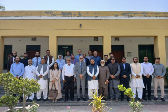 IUB and CAB International organized a workshop training at the Baghdad ul Jadeed Campus.
