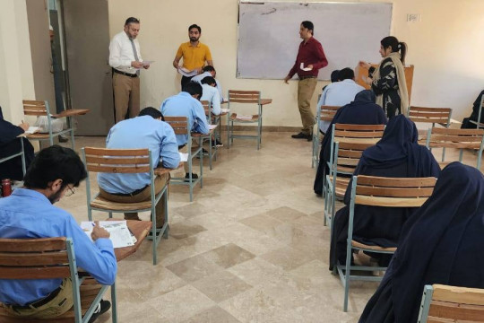 Vice Chancellor Prof. Dr. Muhammad Kamran visited faculty departments to observe the midterm exams firsthand.
