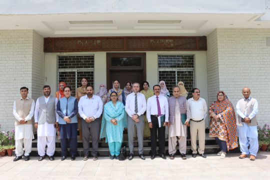 MoU signing ceremony between the IUB and PEF Lahore.