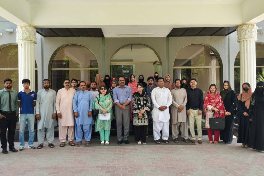 IUB conducted a one-day seminar to commemorate the 60th death anniversary of Nawab Sir Sadiq Muhammad Khan Abbasi V