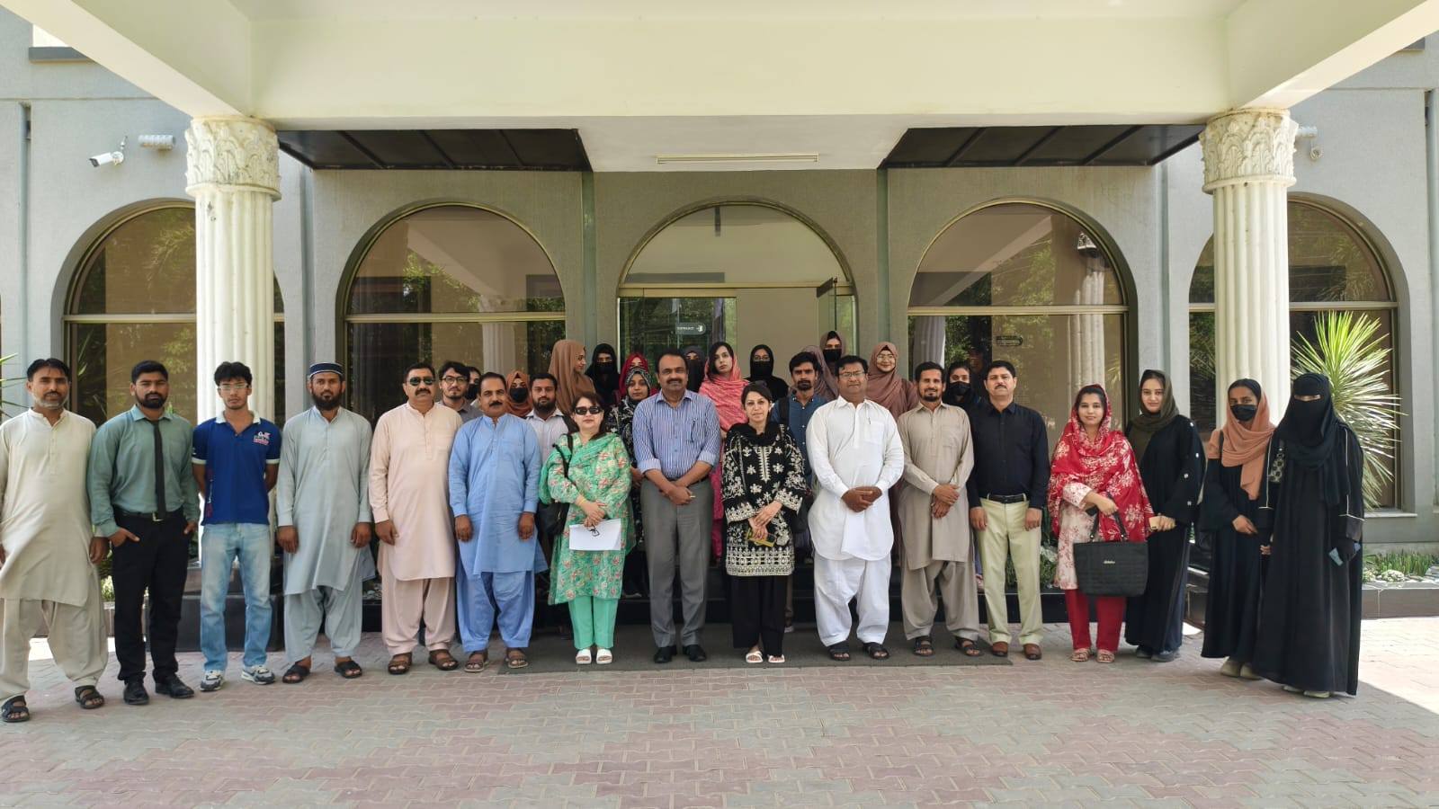 IUB conducted a one-day seminar to commemorate the 60th death anniversary of Nawab Sir Sadiq Muhammad Khan Abbasi V