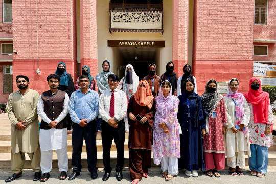 IUB organized the quiz competition on the topic of the Pakistan's Independence Movement.