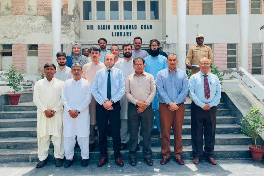SSMK Library, IUB Launches Pakistan's First Fully Paperless Online Library Clearance System