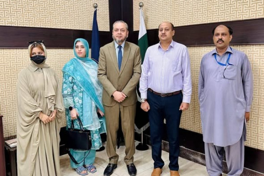 Team APP Bahawalpur led by Station Manager Mr. Ali Zamir recorded interview of VC Prof. Dr. Muhammad Kamran