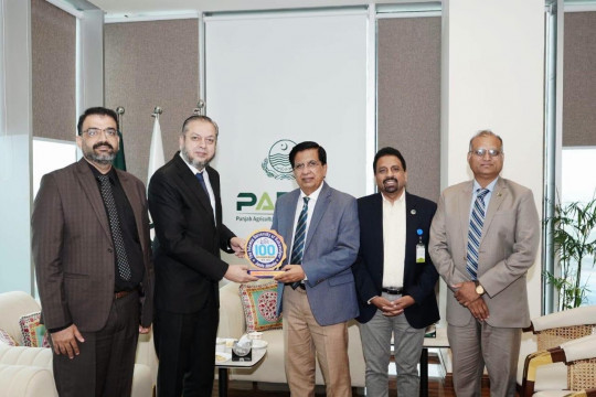 Vice Chancellor Prof. Dr. Muhammad Kamran visited the Punjab Agriculture Food and Drug Authority (PAFDA).