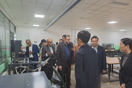 VC Prof. Dr. Muhammad Kamran visited Shandong Vocational Training College of Science and Technology in China.
