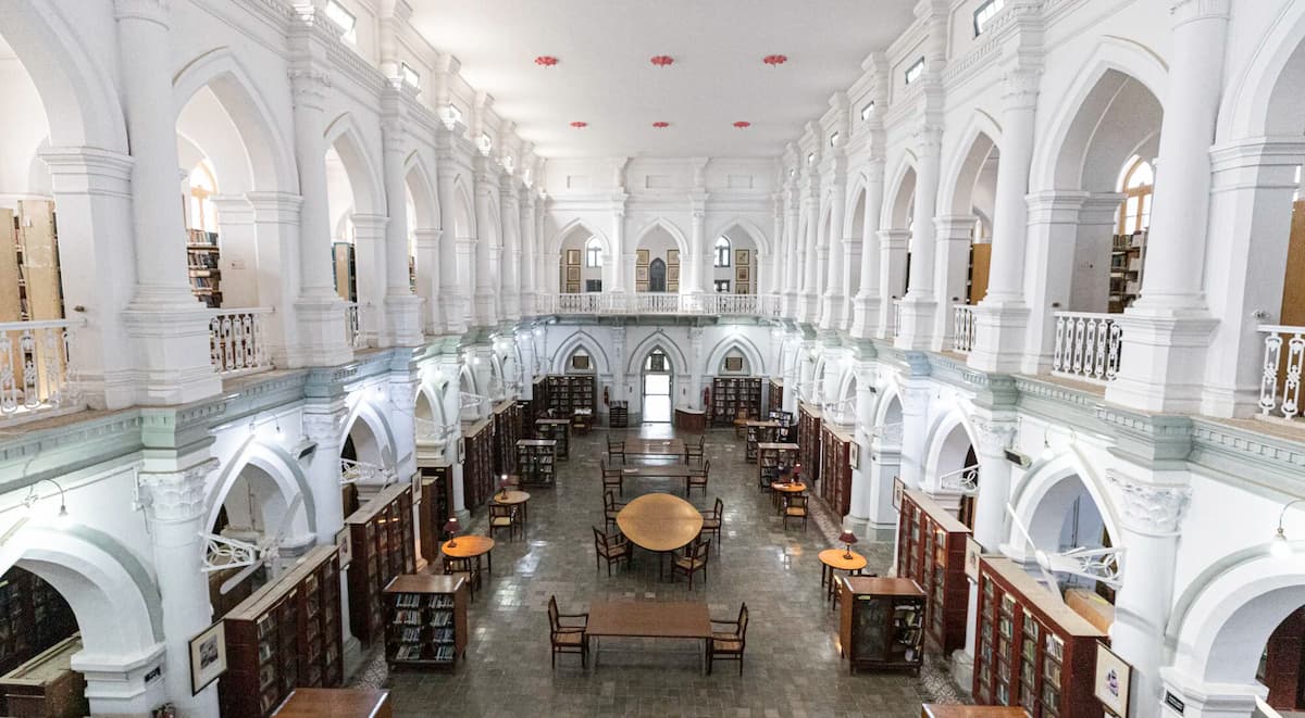 Central Library Interior - Pic credit WikiPedia