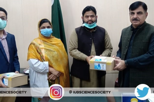 IUB Science Society and IEEE handed over hand sanitizers to MS Bahawalpur Victoria Hospital