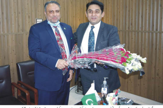 Worthy Vice Chancellor welcomes new Commissioner Bahawalpur Division