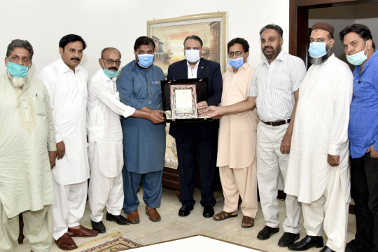 Delegation of Bahawalpur Press Club called on Worthy Vice Chancellor